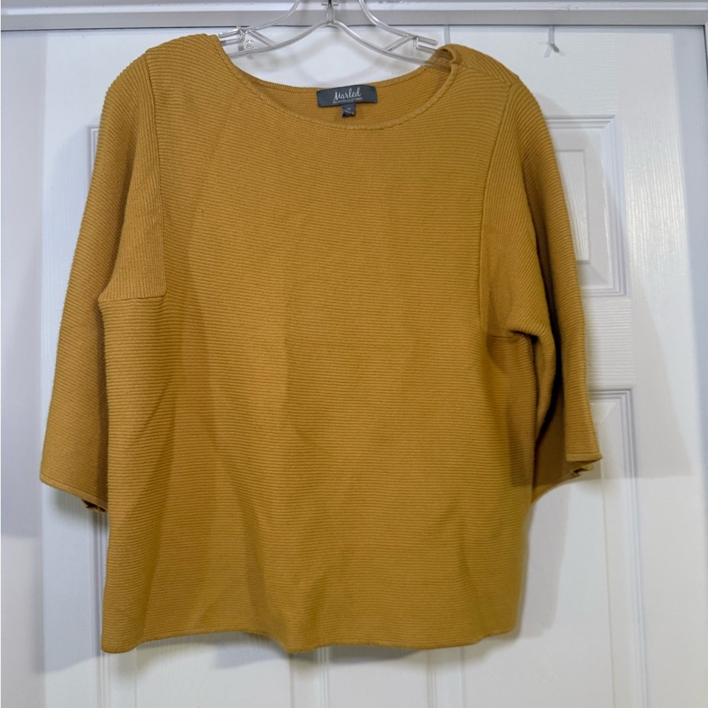Marled Golden Ribbed Knit Top